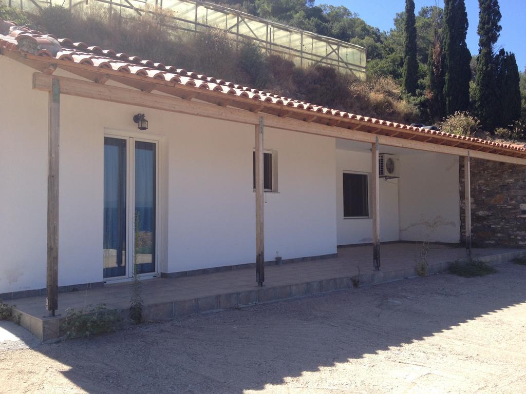 Villa Glyfos Kerveli Room photo